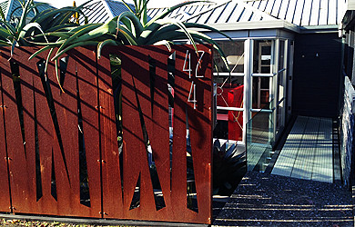 corten steel screen fence 